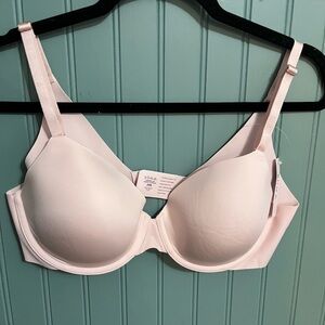 Soma Vanishing 360 Perfect Coverage Porcelain NWT